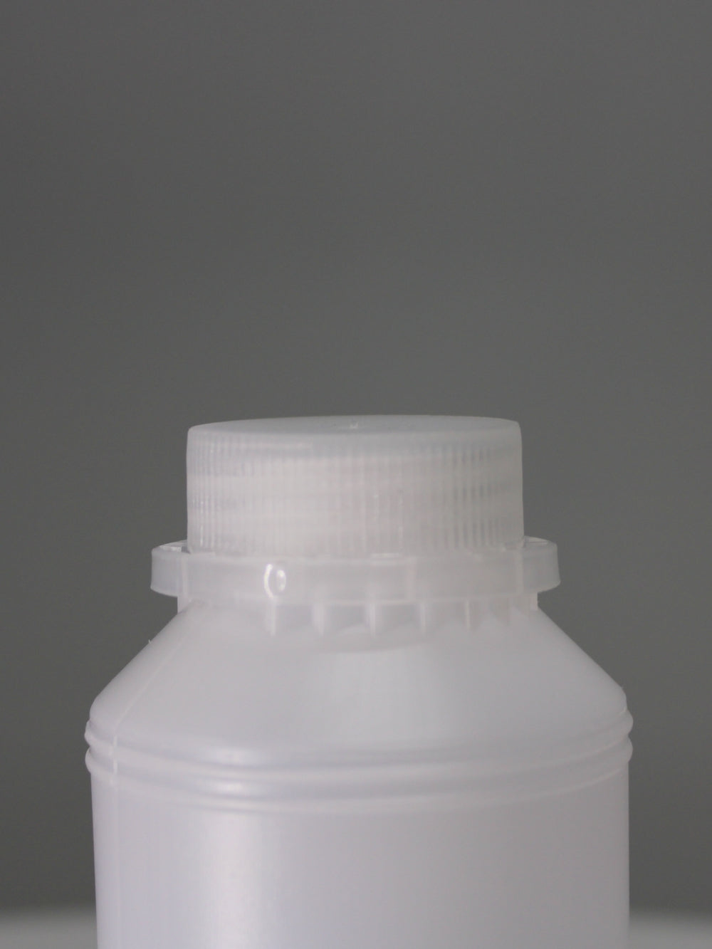 500ml Conical Industrial 38mm HDPE Bottle - (Box of 162 units) - Packnet SA