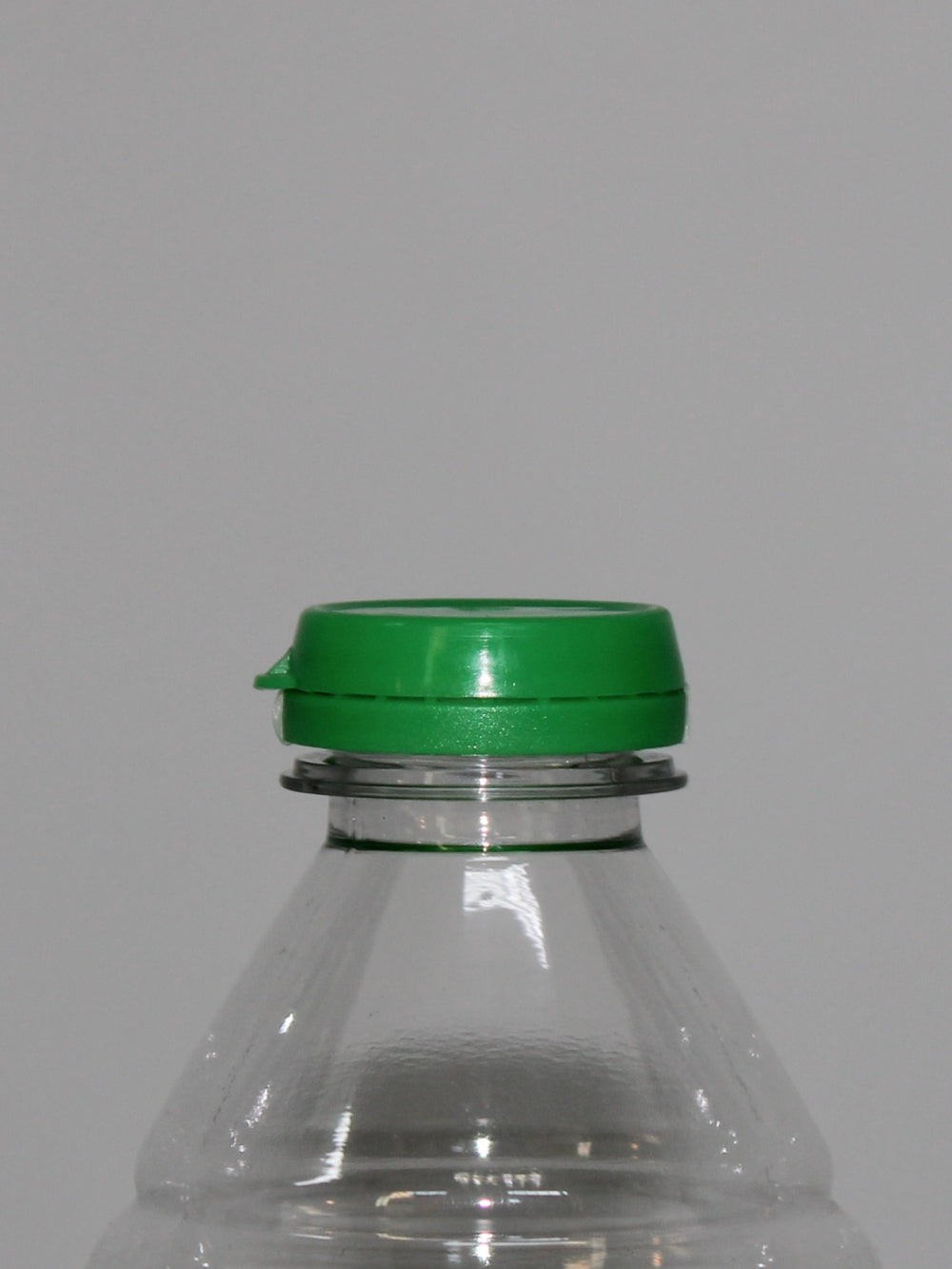 750ml Ribbed Oil PET Bottle - (Pack of 100 units)