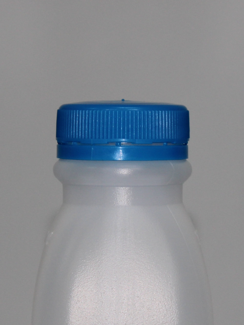 1Lt Dairy/Milk Square HDPE Bottle with Handle - (Box of 100 units) - Packnet SA
