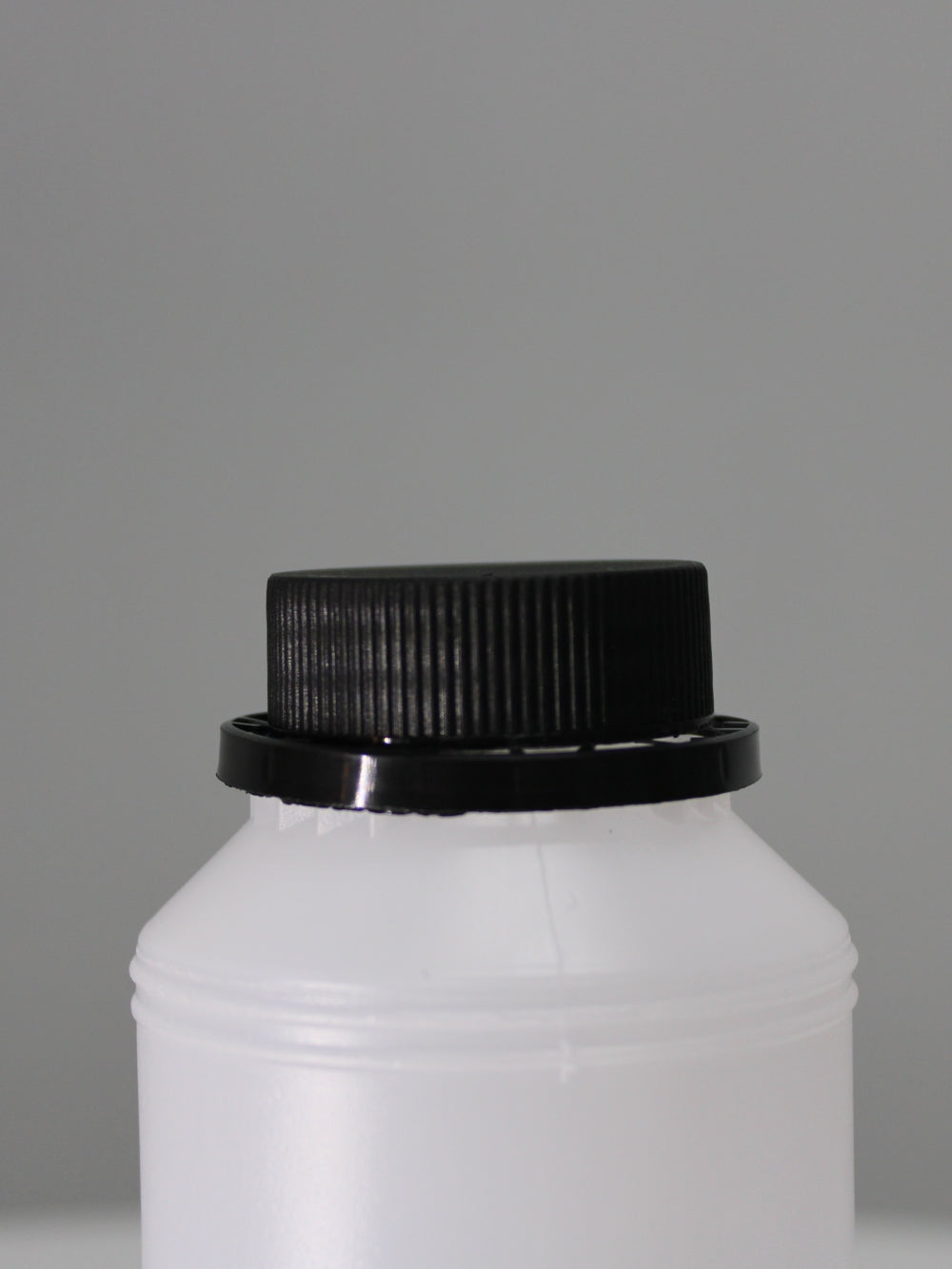 1Lt Conical Industrial 38mm HDPE Bottle - (Box of 100 units) - Packnet SA