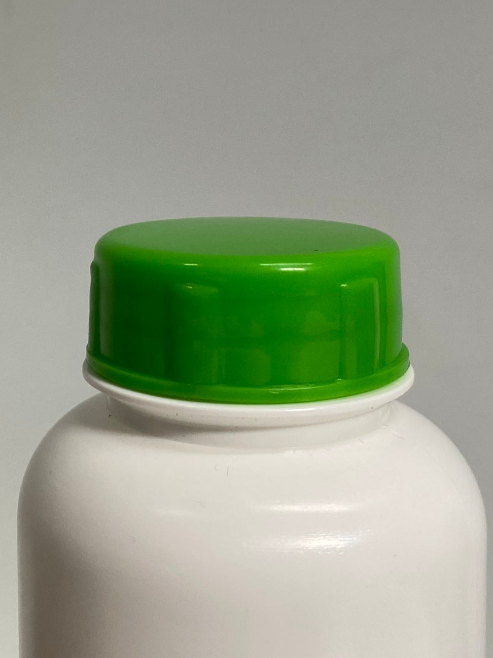 250ml Tablet Container 38mm HDPE Bottle - (Pack of 100 units)