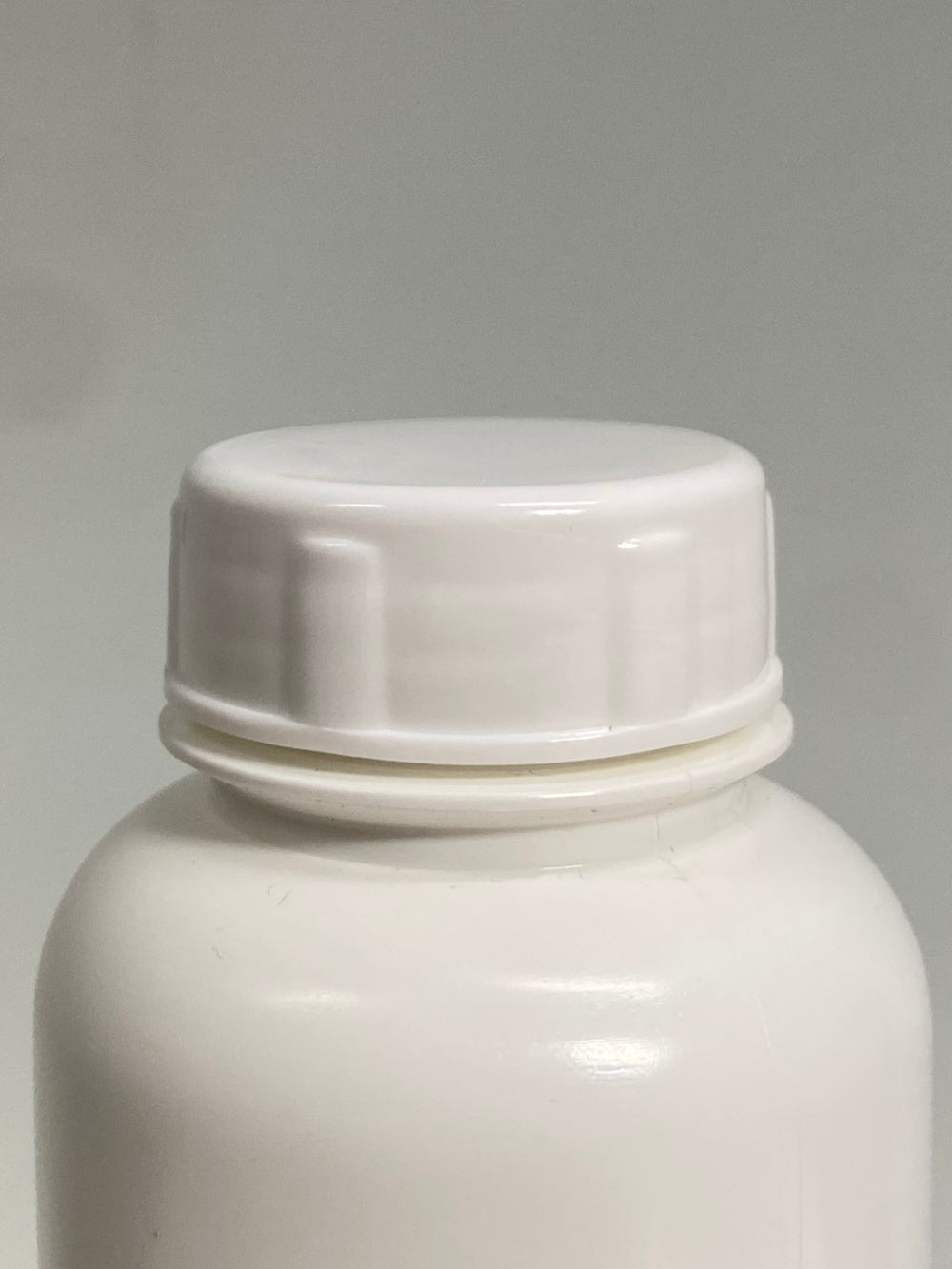 250ml Tablet Container 38mm HDPE Bottle - (Pack of 100 units)