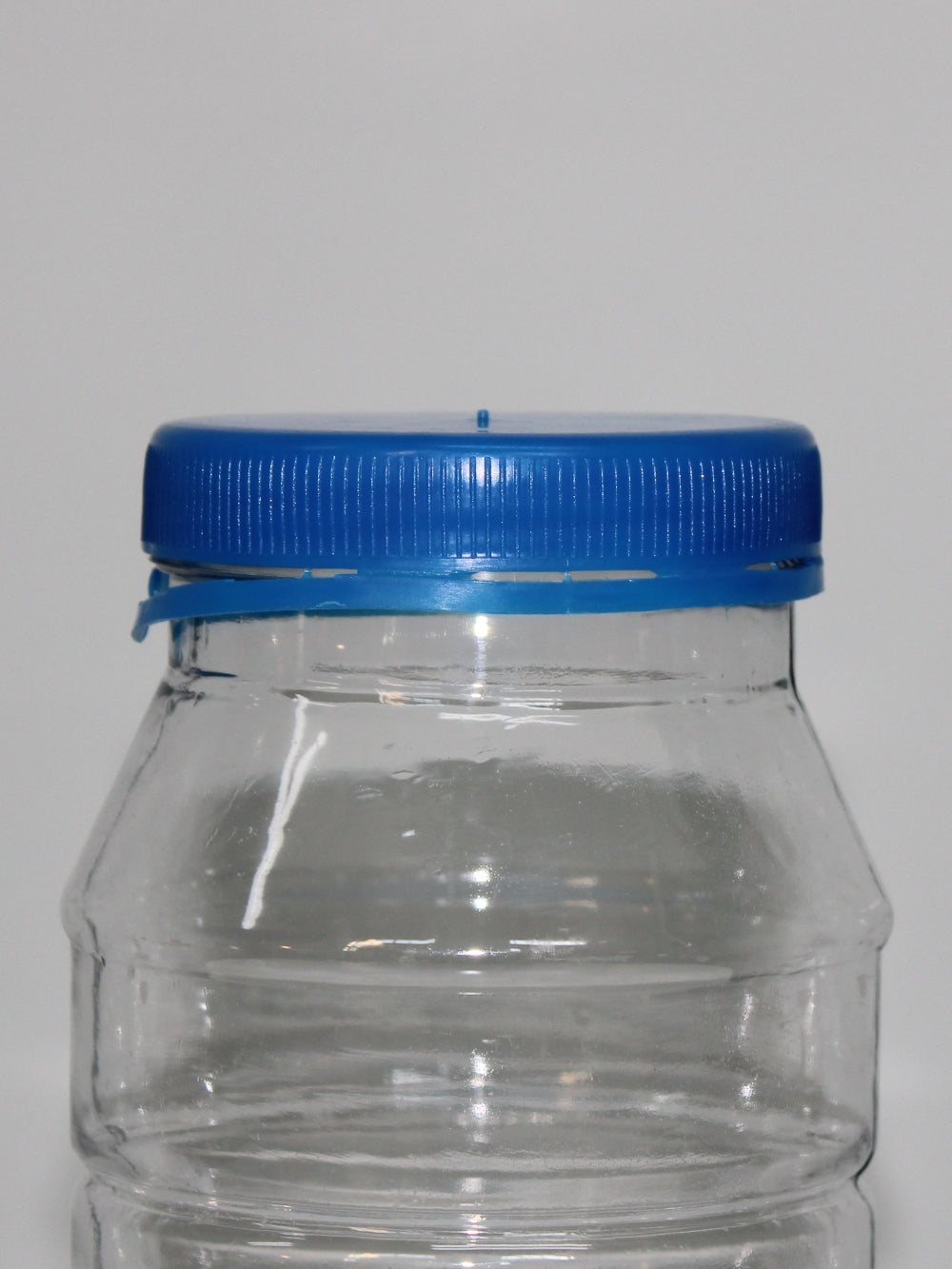1Lt Round Ribbed PET Jar - (Box of 92 units) - Packnet SA