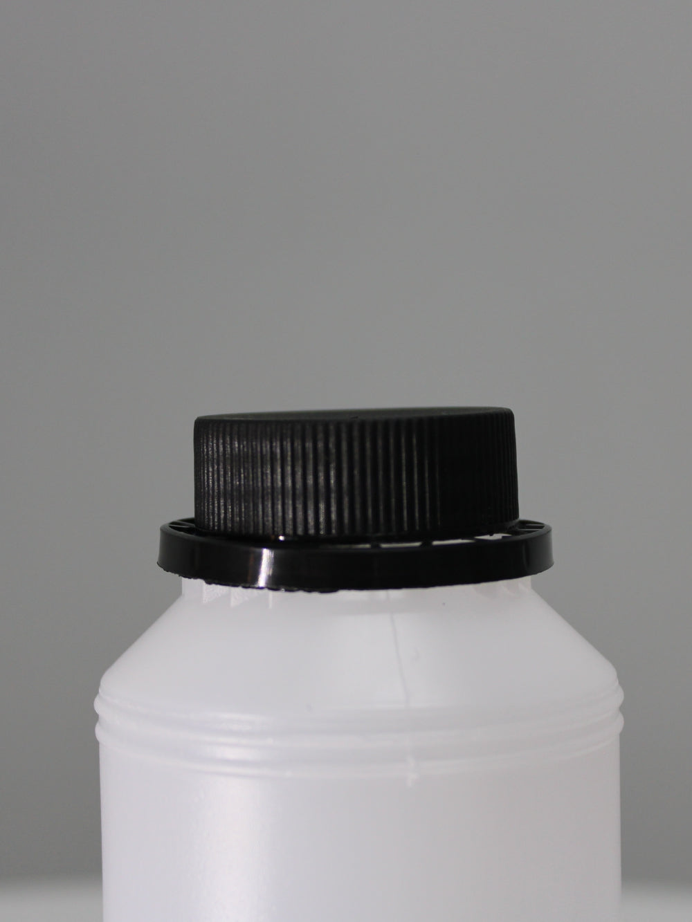 500ml Conical Industrial 38mm HDPE Bottle - (Box of 162 units) - Packnet SA